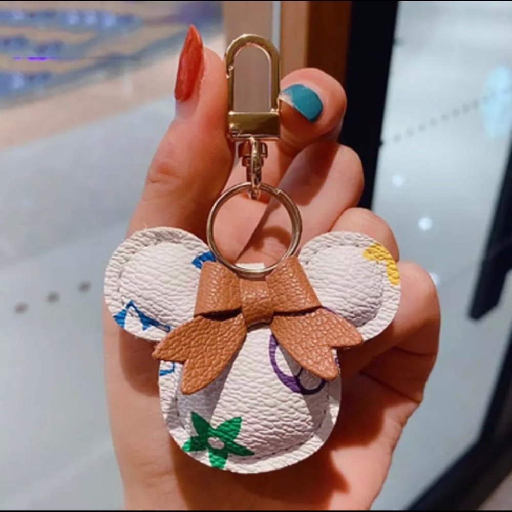 Fancy Key Chain - Picture 2 of 6